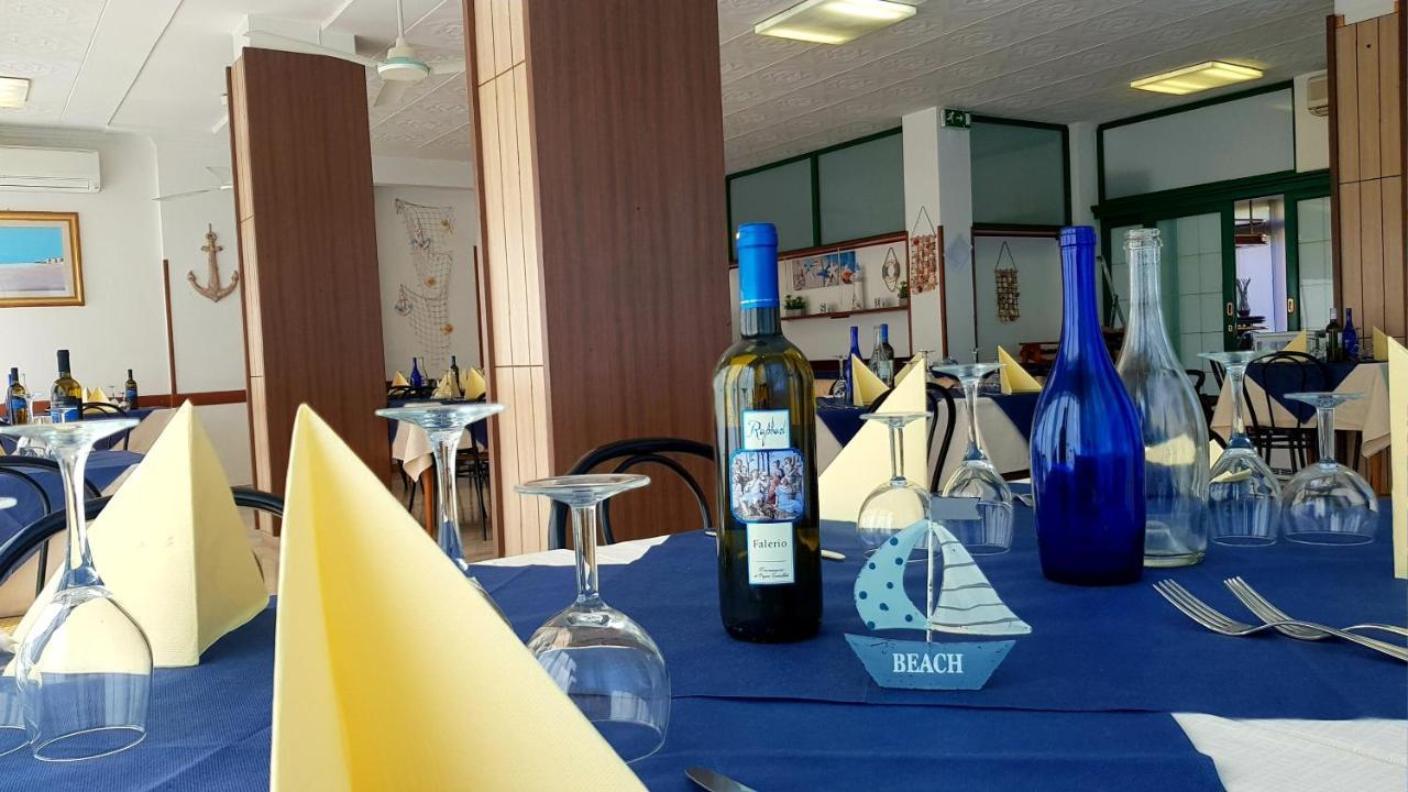 Rivazzurra Hotel Pesaro Eksteriør bilde